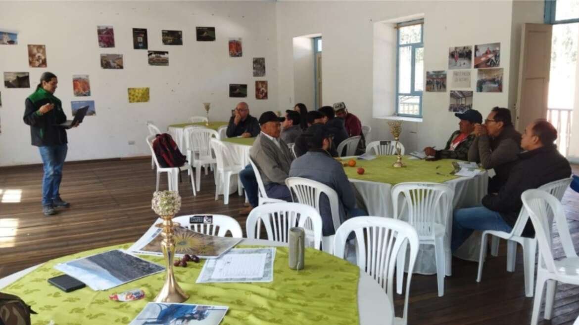 Construcción participativa del Plan de Manejo para el Área de Bosque y Vegetación Protector Moya Molón Proyecto CEPF